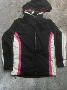 Classic Sports Black & Pink
Windbreaker Jacket
